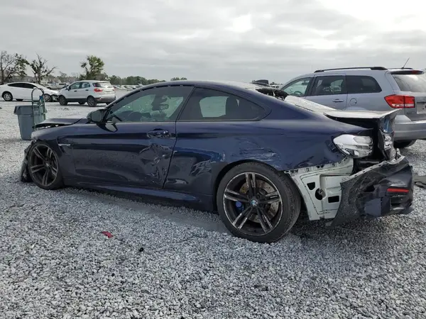 WBS3R9C54GK338328 2016 BMW M4 - Image 2