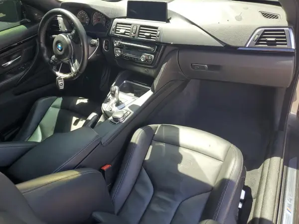 WBS3R9C54HK708906 2017 BMW M4 - Image 8