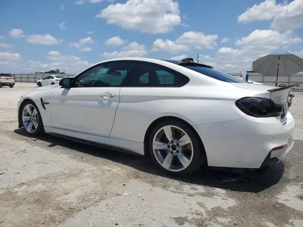 WBS3R9C54HK709716 2017 BMW M4 - Image 2