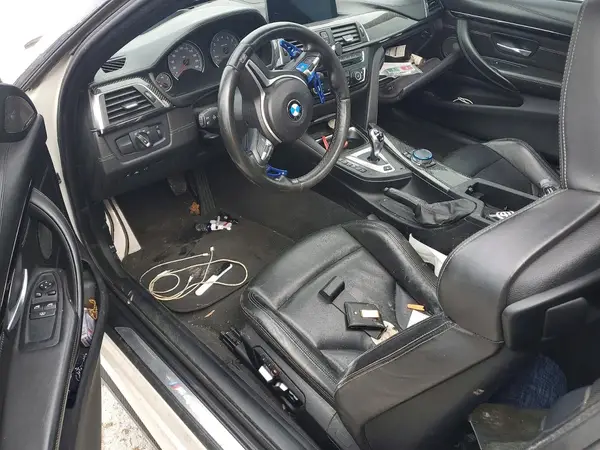 WBS3R9C55GK337561 2016 BMW M4 - Image 8