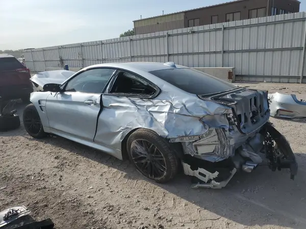 WBS3R9C55GK338953 2016 BMW M4 - Image 2