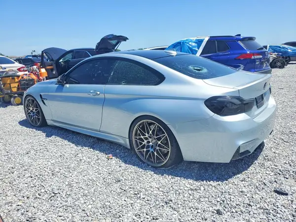 WBS3R9C55HK708896 2017 BMW M4 - Image 2