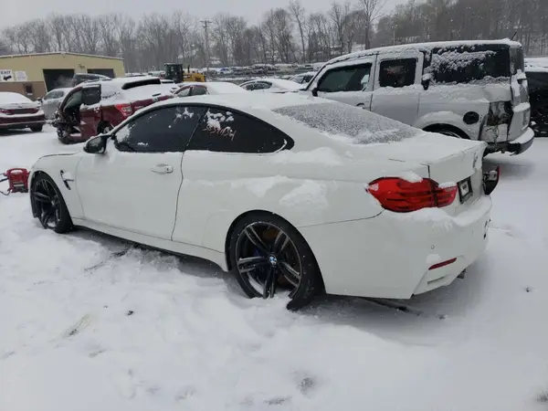 WBS3R9C56GK335608 2016 BMW M4 - Image 2