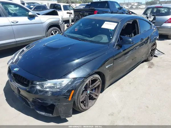 WBS3R9C56GK335737 2016 BMW M4 - Image 2