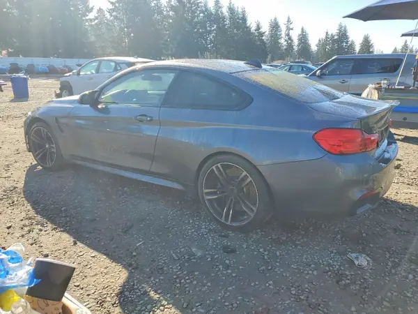WBS3R9C56GK338914 2016 BMW M4 - Image 2