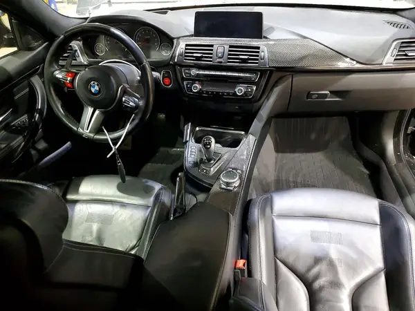 WBS3R9C56HK709569 2017 BMW M4 - Image 8