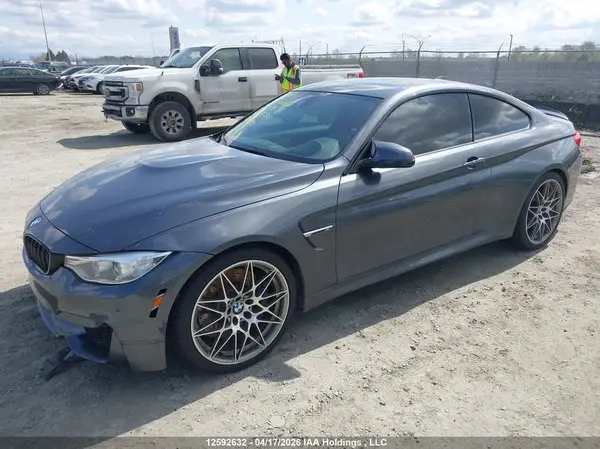 WBS3R9C57GK338579 2016 BMW M4 - Image 2