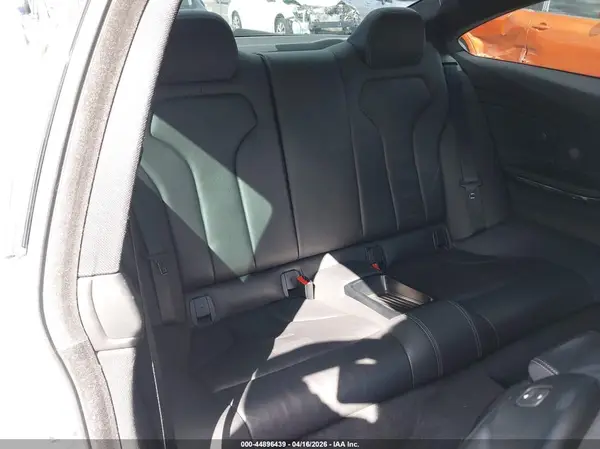 WBS3R9C58GK337960 2016 BMW M4 - Image 8