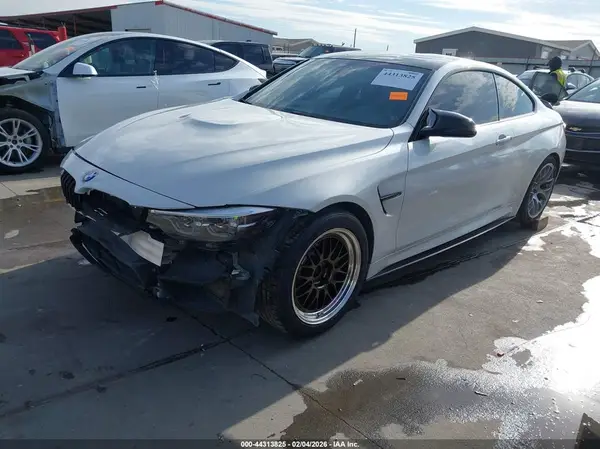 WBS3R9C5XGK335708 2016 BMW M4 - Image 2
