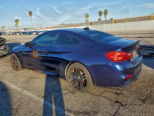 WBS3R9C5XGK336017 2016 BMW M4 - Image 2