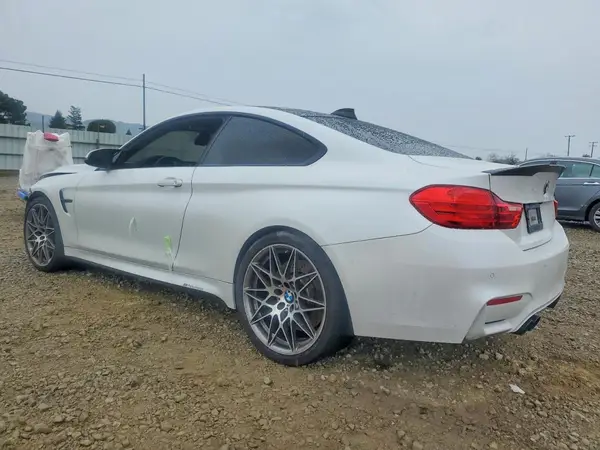 WBS3R9C5XHK708960 2017 BMW M4 - Image 2