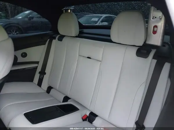 WBS3U9C31HP971077 2017 BMW M4 - Image 8