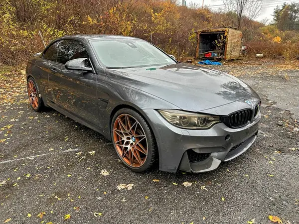 WBS3U9C54HP970975 2017 BMW M4 - Image 2
