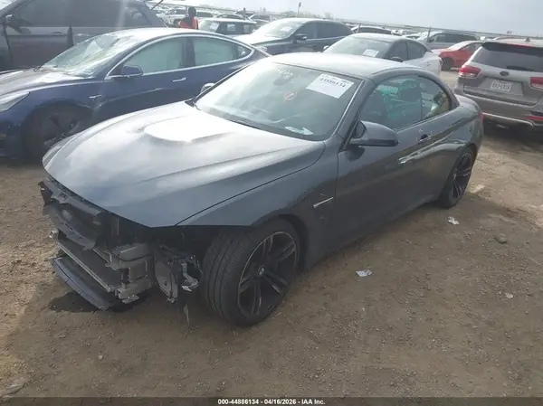 WBS3U9C57HP970825 2017 BMW M4 - Image 2