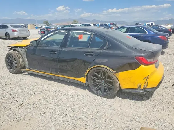 WBS43AY04NFM22983 2022 BMW M3 - Image 2