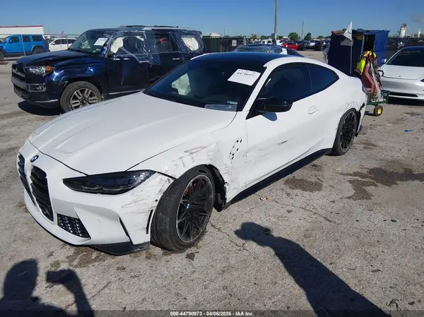 WBS43AZ02NCJ02691 2022 BMW M4 - Image 2