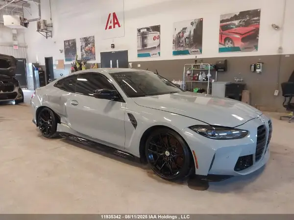 WBS43AZ04NCJ49978 2022 BMW M4 - Image 1