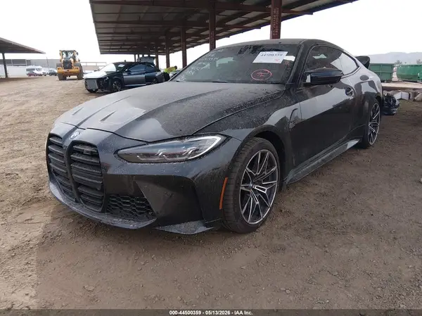 WBS43AZ05RCR53308 2024 BMW M4 - Image 2