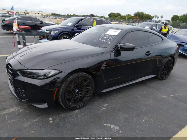 WBS43AZ08RCR65372 2024 BMW M4 - Image 2