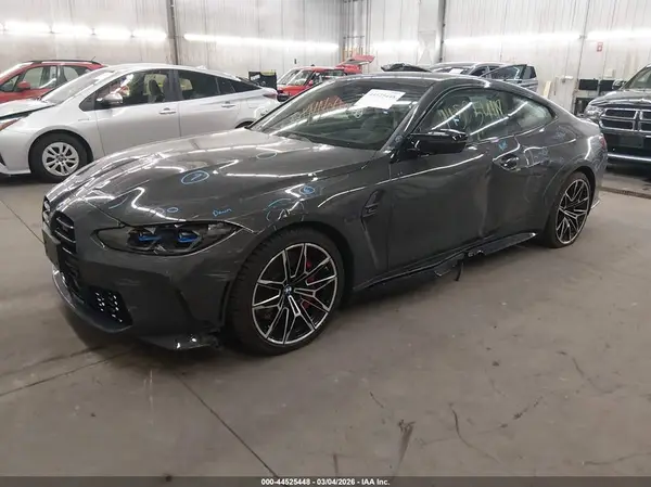 WBS43AZ09NCH83354 2022 BMW M4 - Image 2