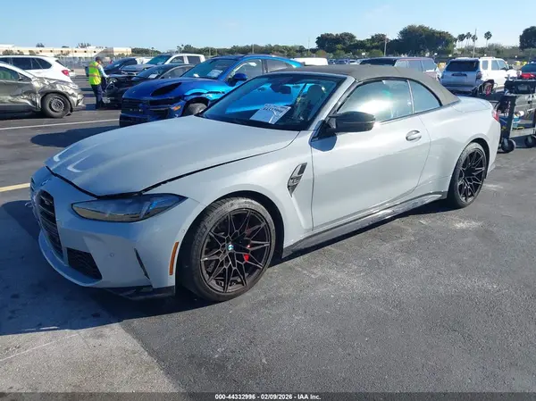WBS43BA00SCT01364 2025 BMW M4 - Image 2
