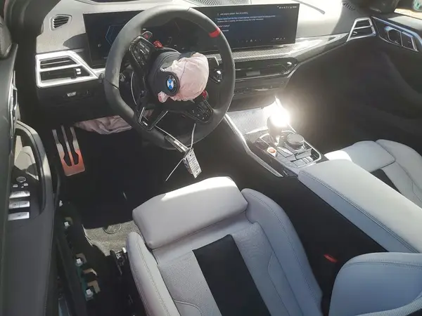 WBS43BA03TCX36347 2026 BMW M4 - Image 8
