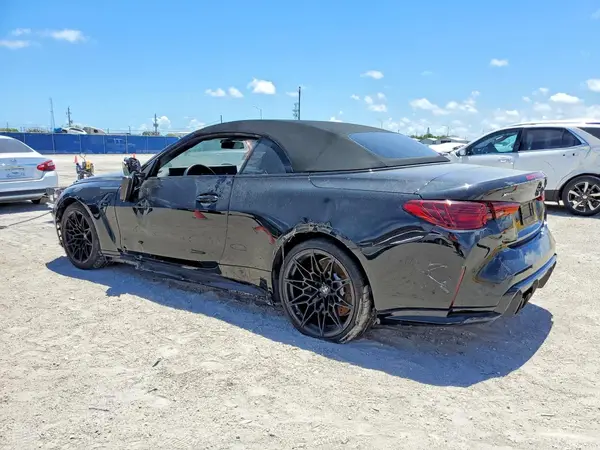 WBS43BA08SCT21376 2025 BMW M4 - Image 2