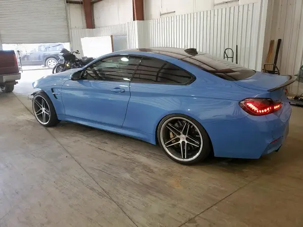 WBS4Y9C05LAH83045 2020 BMW M4 - Image 2