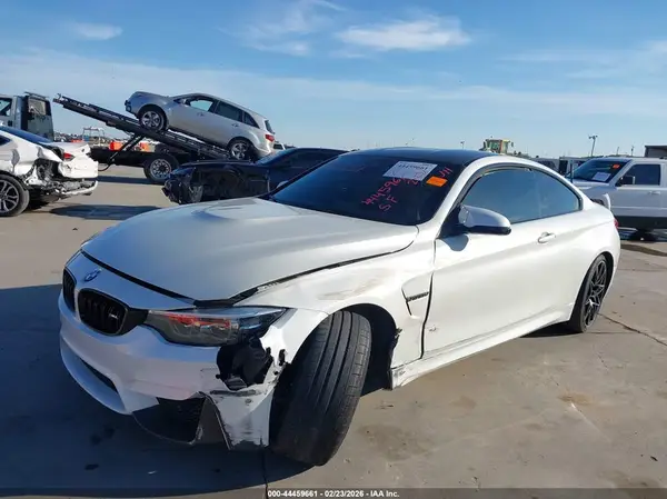 WBS4Y9C06LFJ21779 2020 BMW M4 - Image 2
