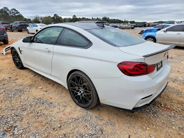 WBS4Y9C07LFJ67928 2020 BMW M4 - Image 2