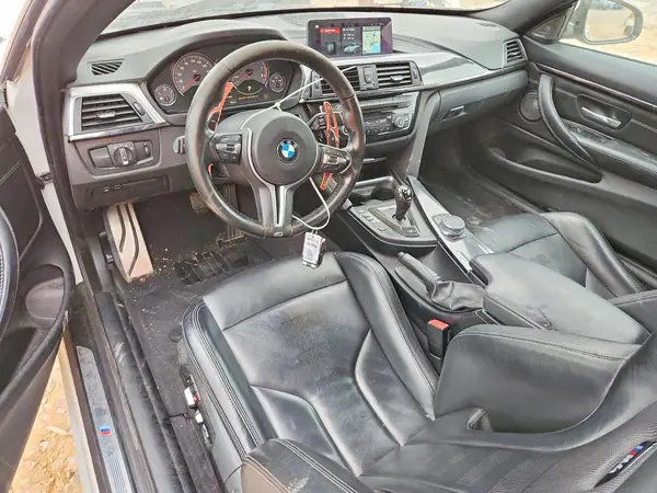WBS4Y9C07LFJ67928 2020 BMW M4 - Image 8