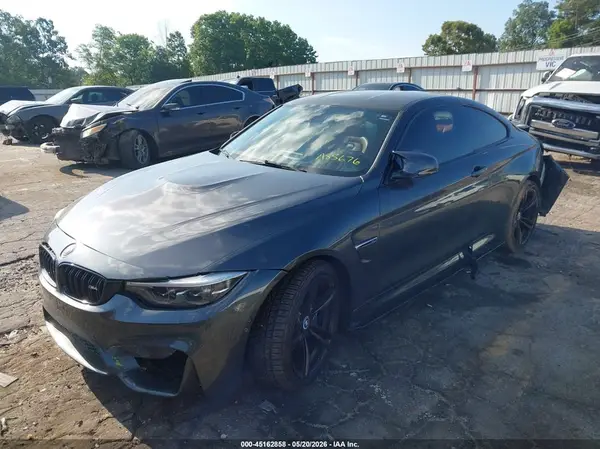 WBS4Y9C50JAA85676 2018 BMW M4 - Image 2