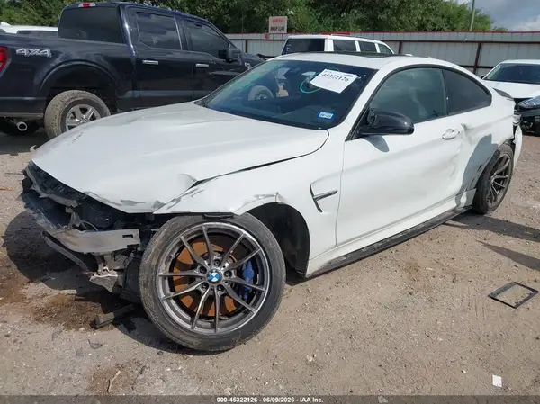 WBS4Y9C50KAG66998 2019 BMW M4 - Image 2