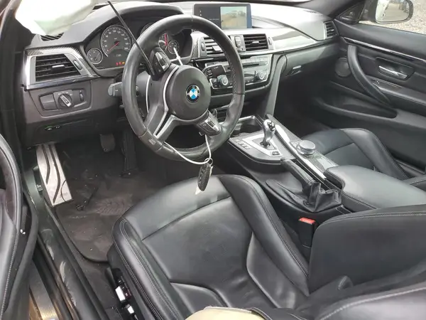 WBS4Y9C52JAC87239 2018 BMW M4 - Image 8