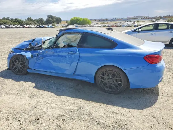 WBS4Y9C52KAG67747 2019 BMW M4 - Image 2