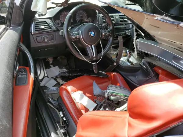 WBS4Y9C53JAC87542 2018 BMW M4 - Image 8