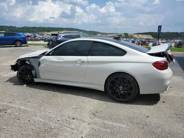 WBS4Y9C53JAG66668 2018 BMW M4 - Image 2