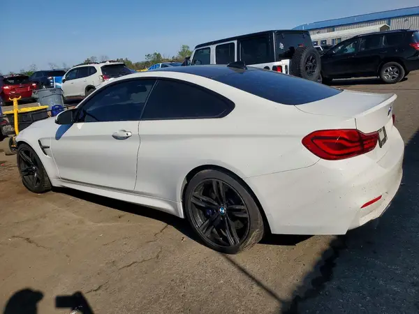 WBS4Y9C55JAA85527 2018 BMW M4 - Image 2