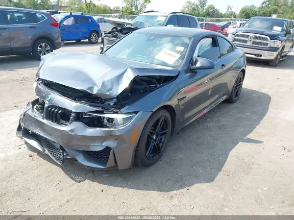 WBS4Y9C55JAC86280 2018 BMW M4 - Image 2