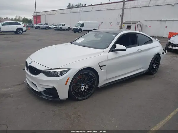 WBS4Y9C55KAG67757 2019 BMW M4 - Image 2