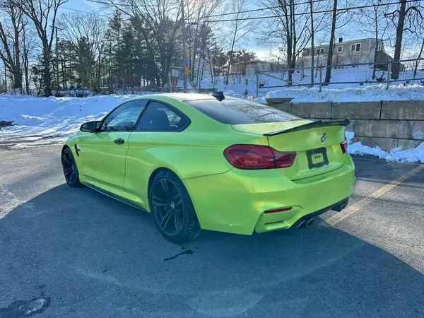 WBS4Y9C56JAC87793 2018 BMW M4 - Image 2