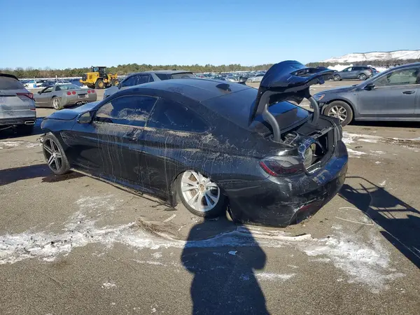 WBS4Y9C56JAC87938 2018 BMW M4 - Image 2