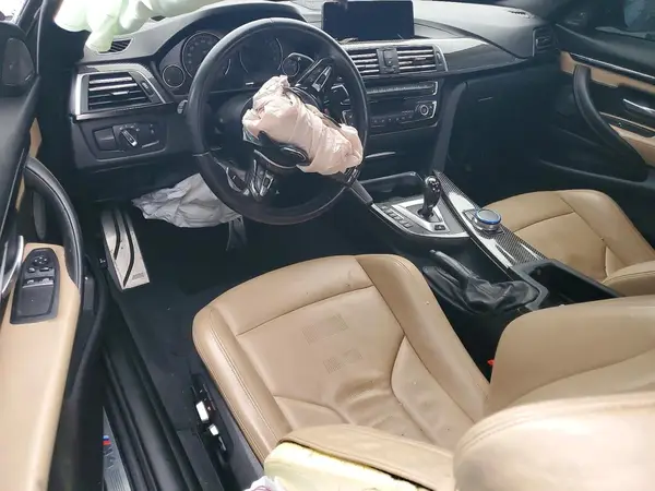 WBS4Y9C57JAA85674 2018 BMW M4 - Image 8