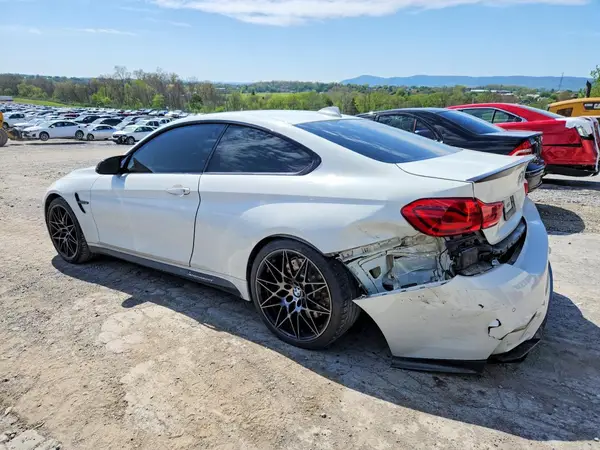 WBS4Y9C57JAA92317 2018 BMW M4 - Image 2