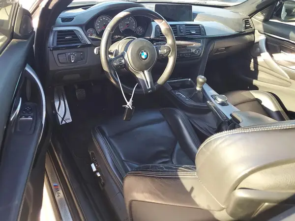 WBS4Y9C59JAA85644 2018 BMW M4 - Image 8