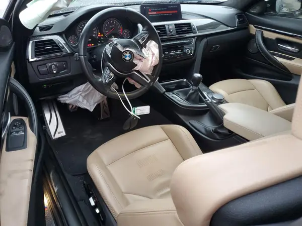 WBS4Y9C59KAG67602 2019 BMW M4 - Image 8
