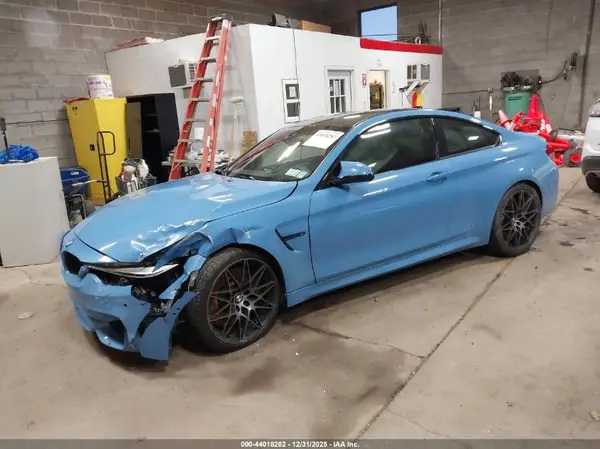 WBS4Y9C5XKAH82936 2019 BMW M4 - Image 2