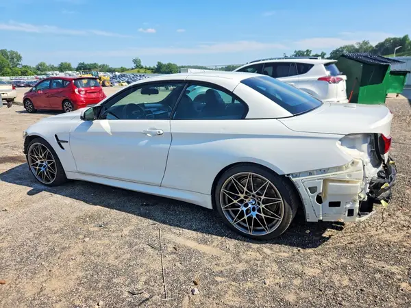 WBS4Z9C50JED31227 2018 BMW M4 - Image 2