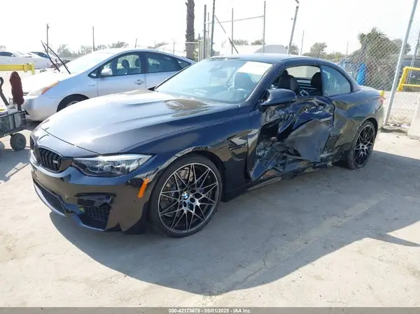 WBS4Z9C51JED22620 2018 BMW M4 - Image 2