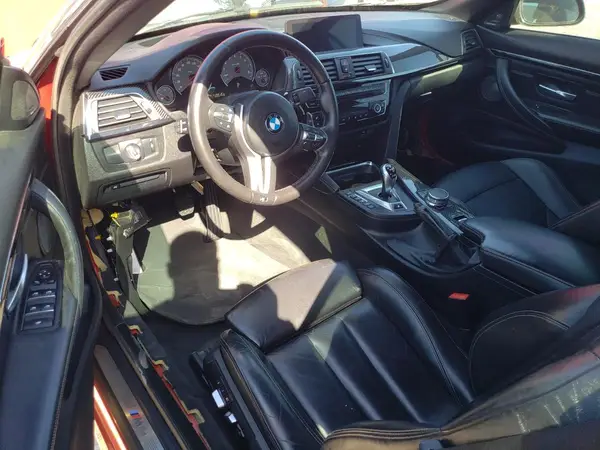 WBS4Z9C53JED22747 2018 BMW M4 - Image 8